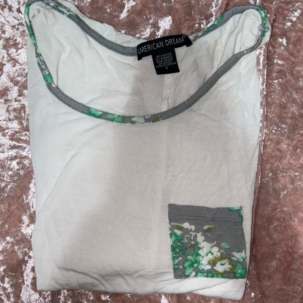 Whit T-shirt